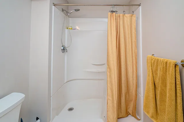 $1,595,000 | 3465 White Mountain Highway, Conway, NH 03860