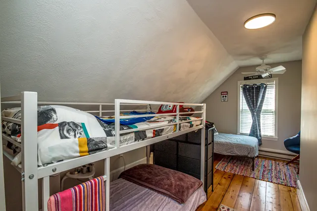 $1,595,000 | 3465 White Mountain Highway, Conway, NH 03860