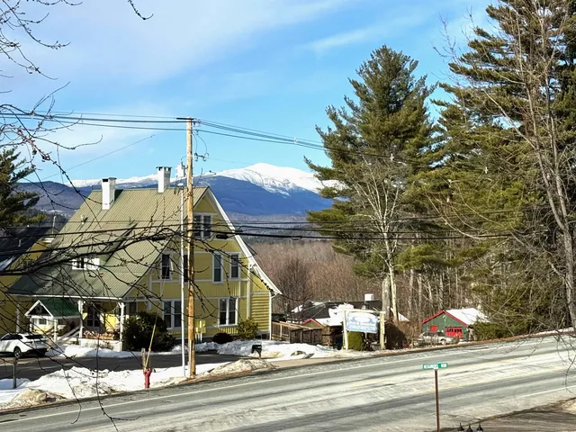 $1,595,000 | 3465 White Mountain Highway, Conway, NH 03860