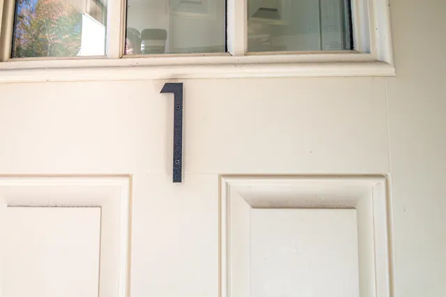 $1,595,000 | 3465 White Mountain Highway, Conway, NH 03860