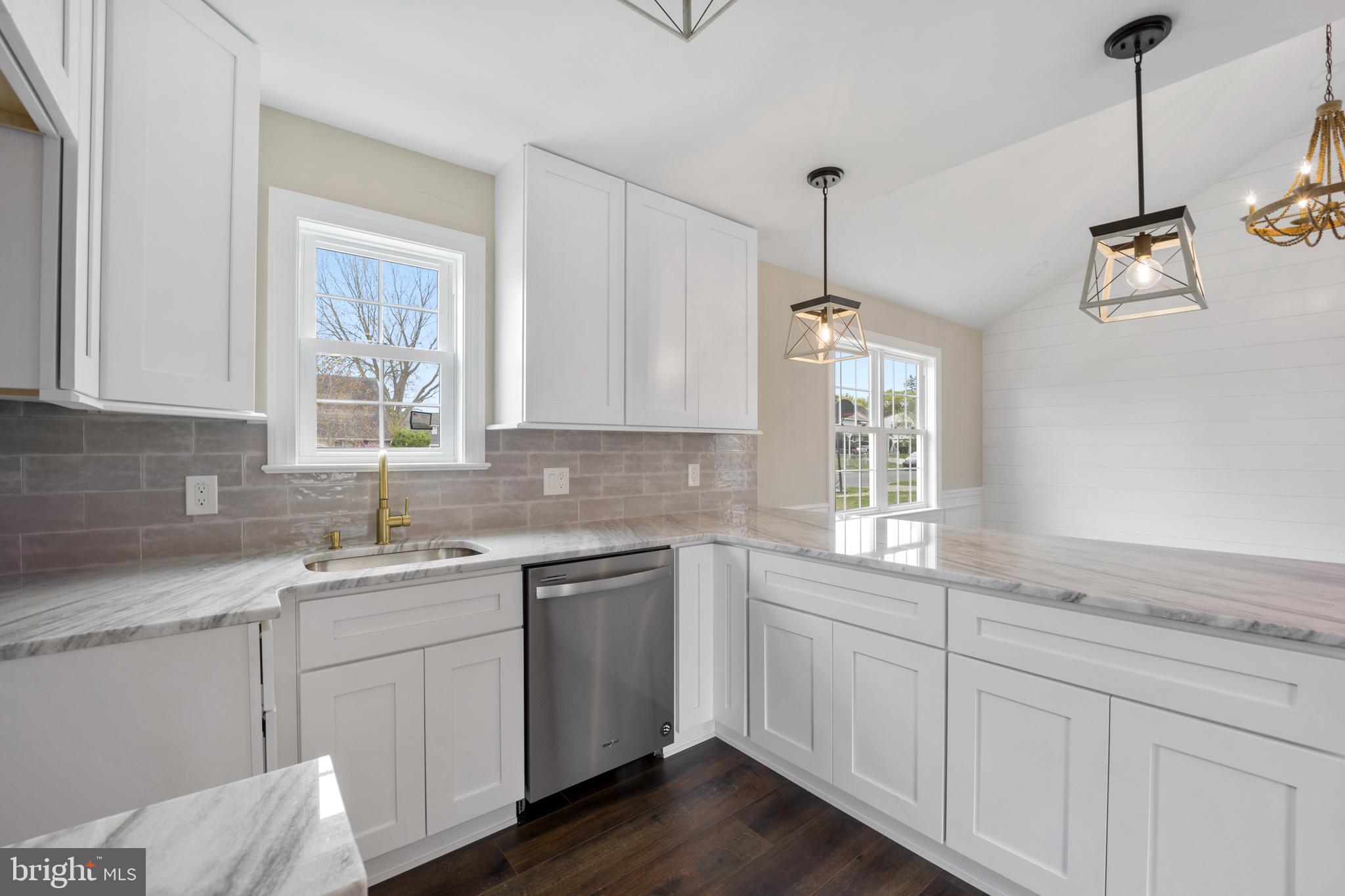 33 Winding Road Levittown, PA 19057 - Photo 15 of 33 Gallery Image 15