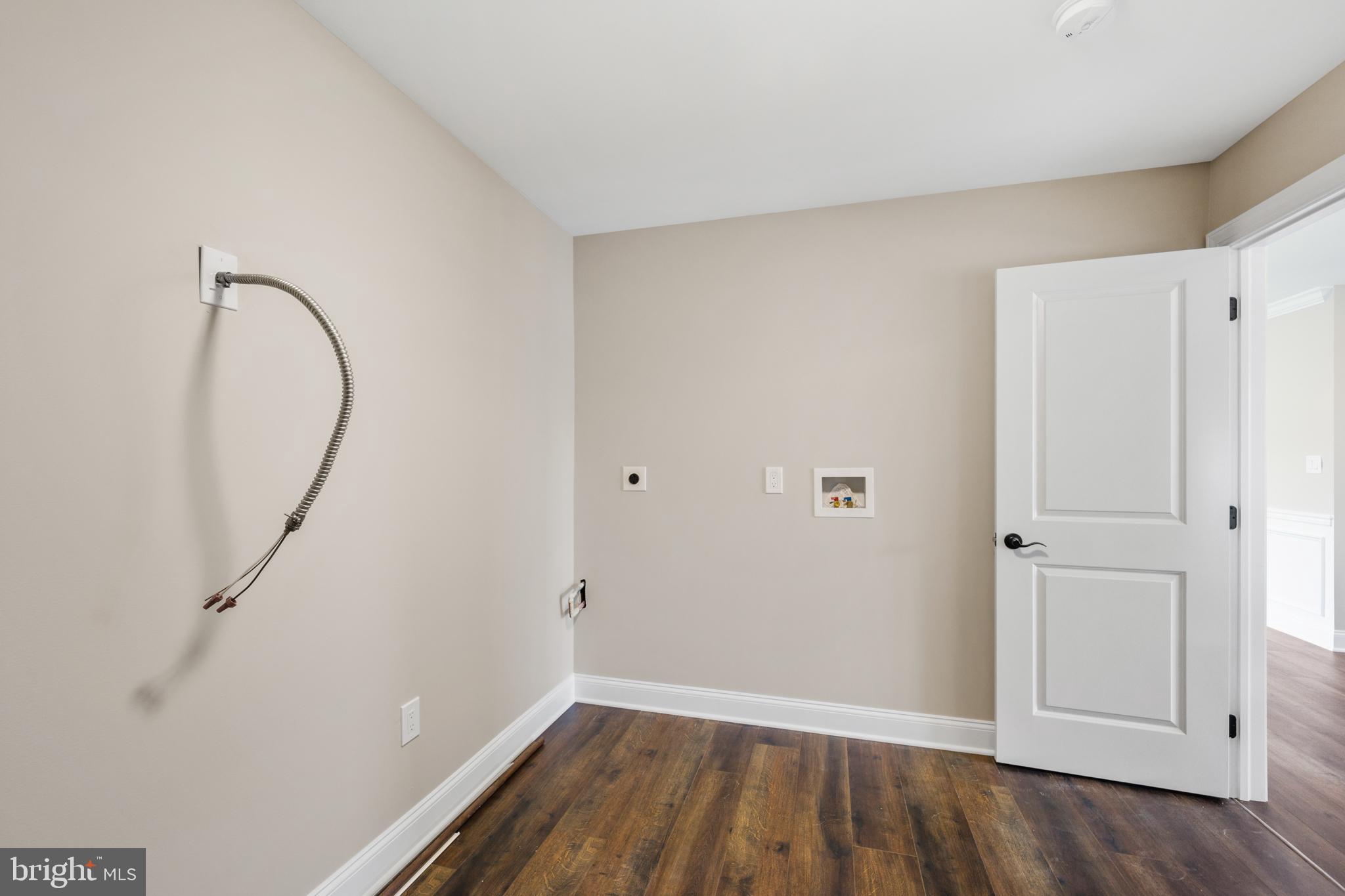 33 Winding Road Levittown, PA 19057 - Photo 20 of 33 Gallery Image 20