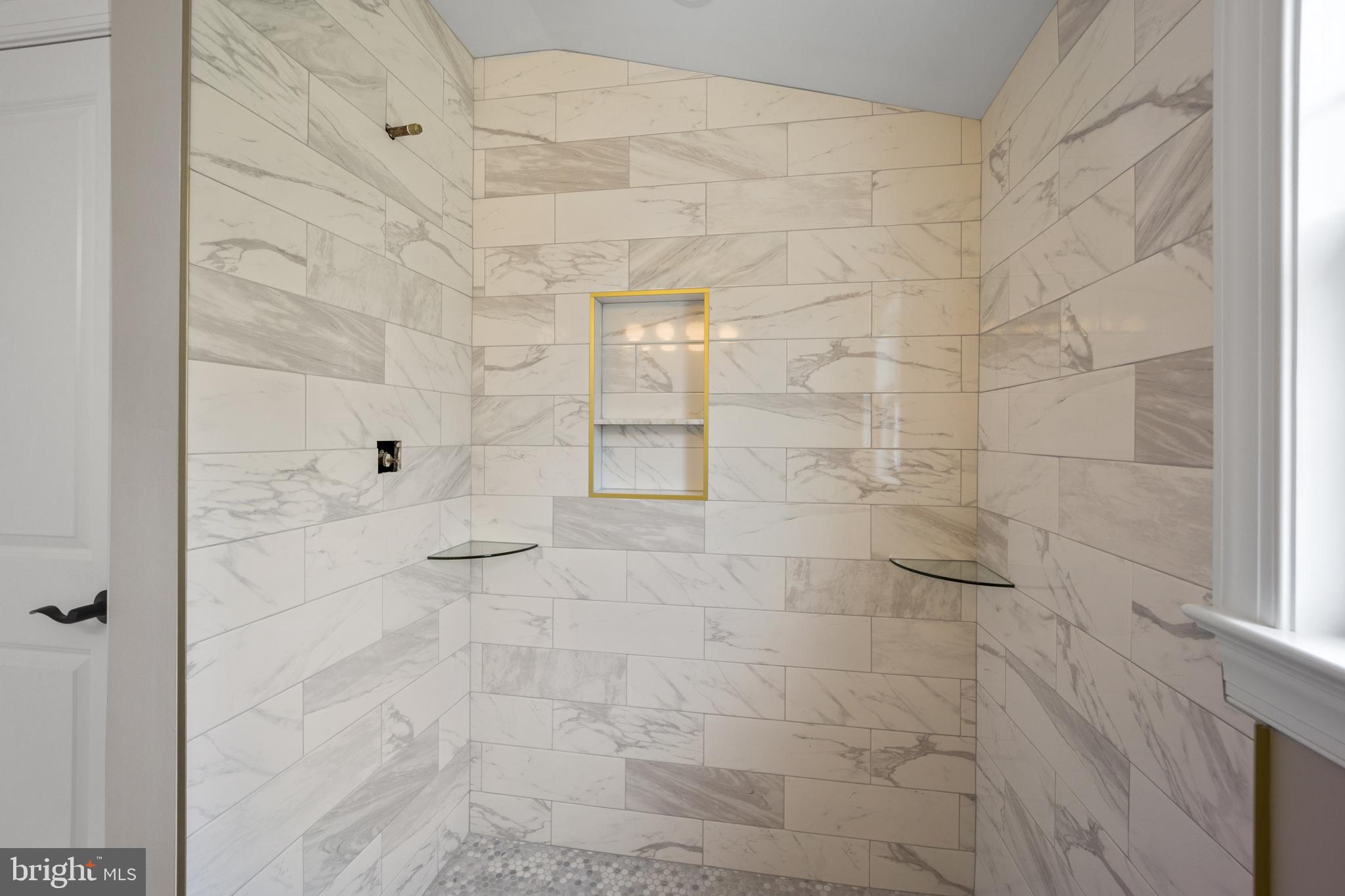 33 Winding Road Levittown, PA 19057 - Photo 27 of 33 Gallery Image 27
