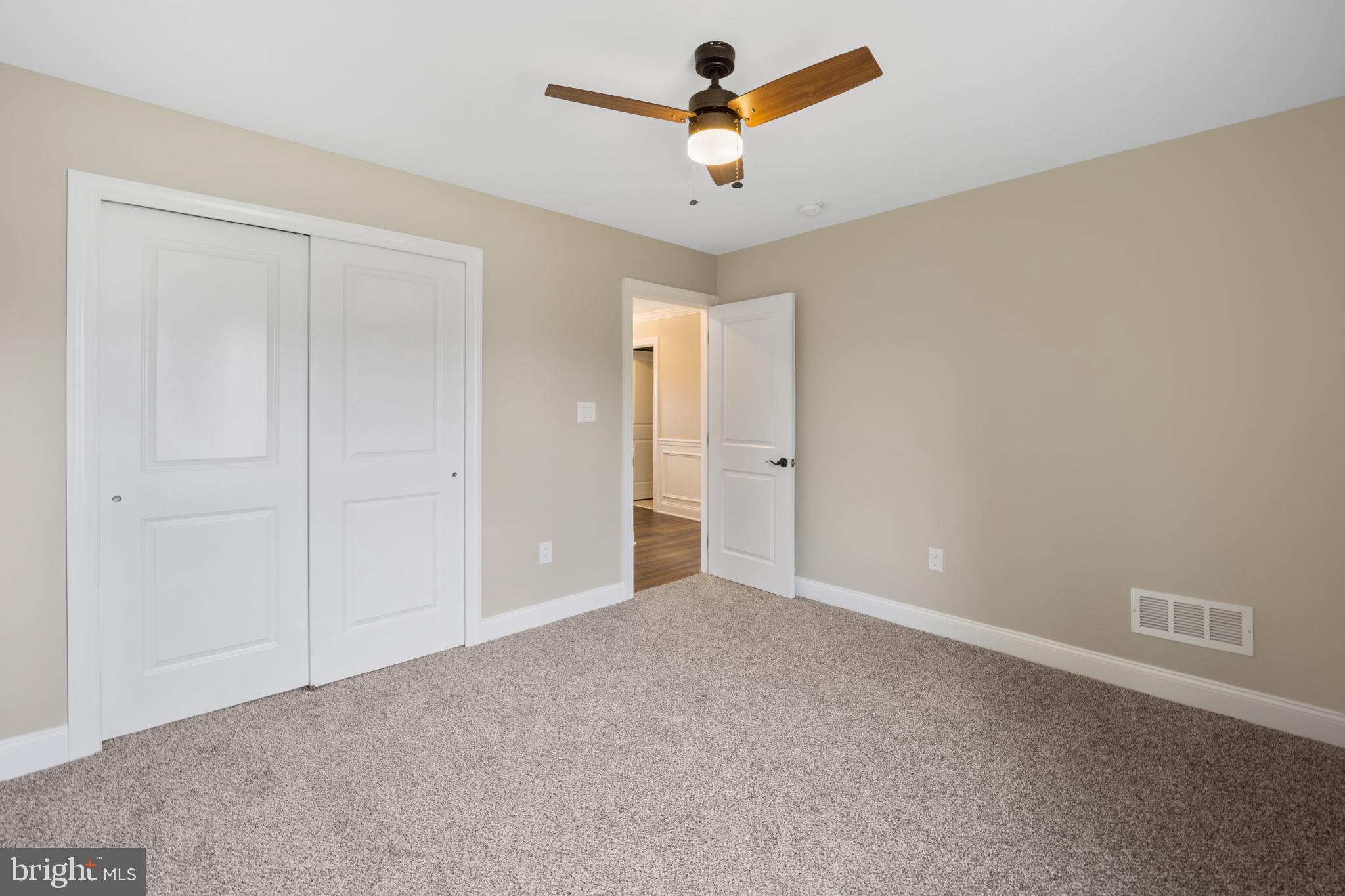 33 Winding Road Levittown, PA 19057 - Photo 10 of 33 Gallery Image 10