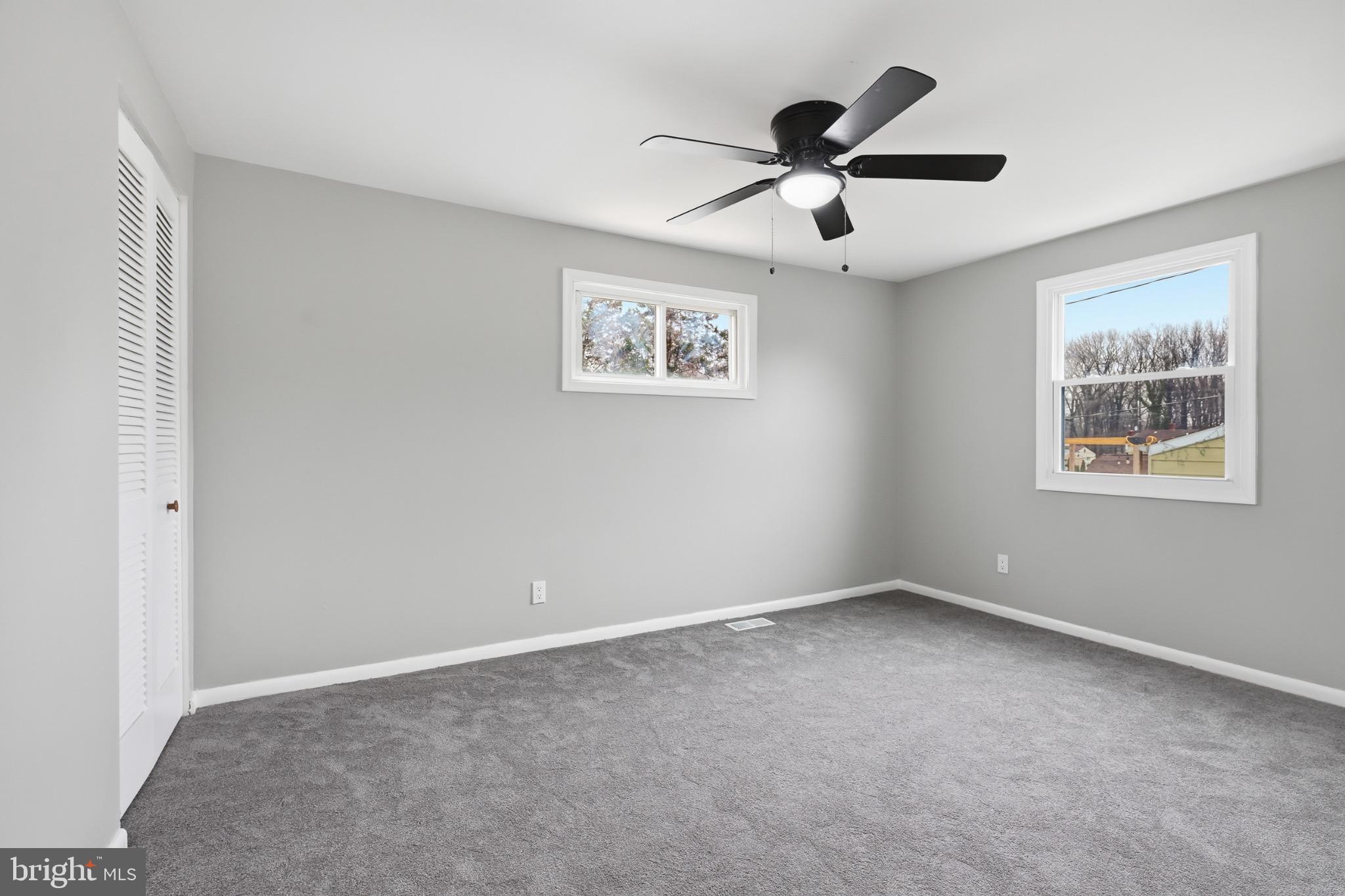 22 Raintree Drive New Castle, DE 19720 - Photo 19 of 29 a view of an empty room with a window