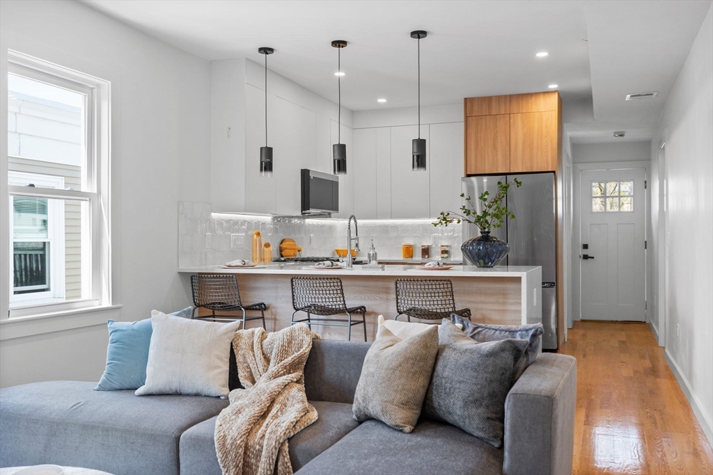 33 Kenberma Road, Unit 3 Boston, MA 02124 - Photo 9 of 26