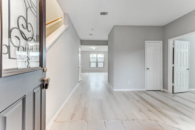 $289,900 | 4706 Mint Trail, Houston, TX 77066