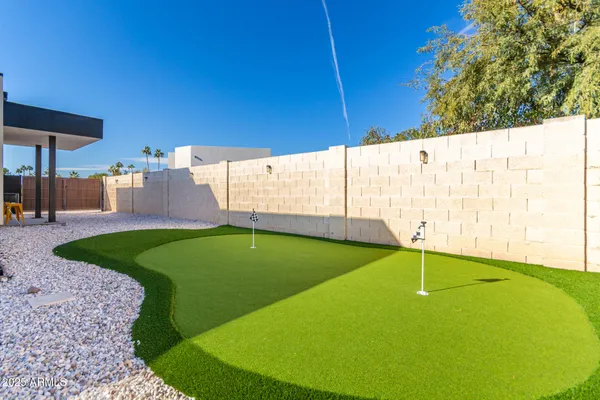 $4,800 | 8325 East Wethersfield Road, Scottsdale, AZ 85260