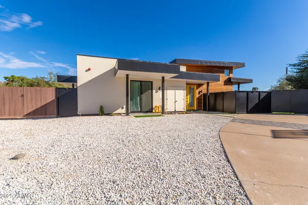 $4,800 | 8325 East Wethersfield Road, Scottsdale, AZ 85260
