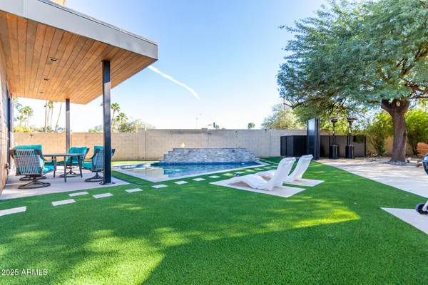 $4,800 | 8325 East Wethersfield Road, Scottsdale, AZ 85260