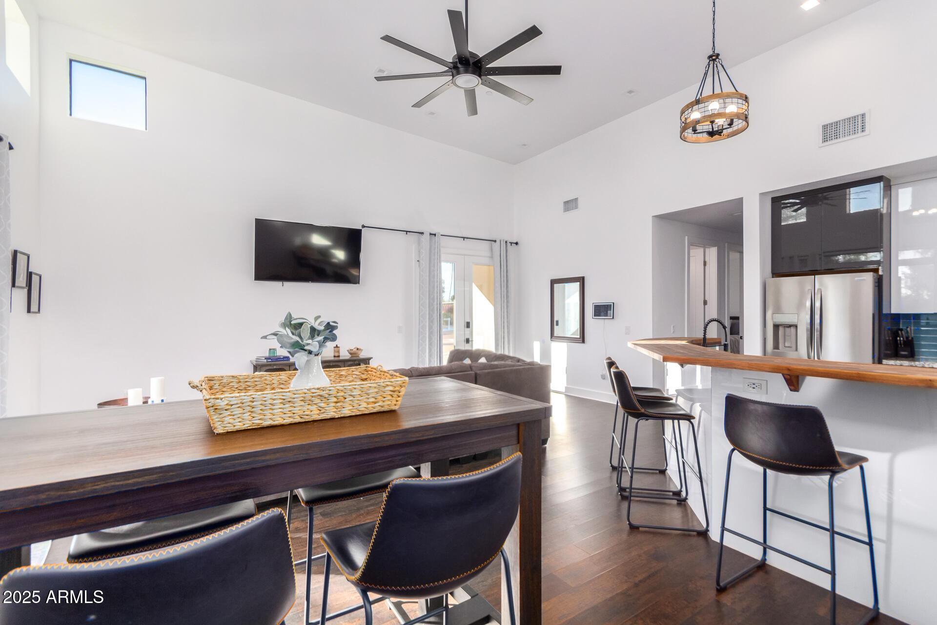 8325 East Wethersfield Road Scottsdale, AZ 85260 - Photo 8 of 38 08 - Wethersfield