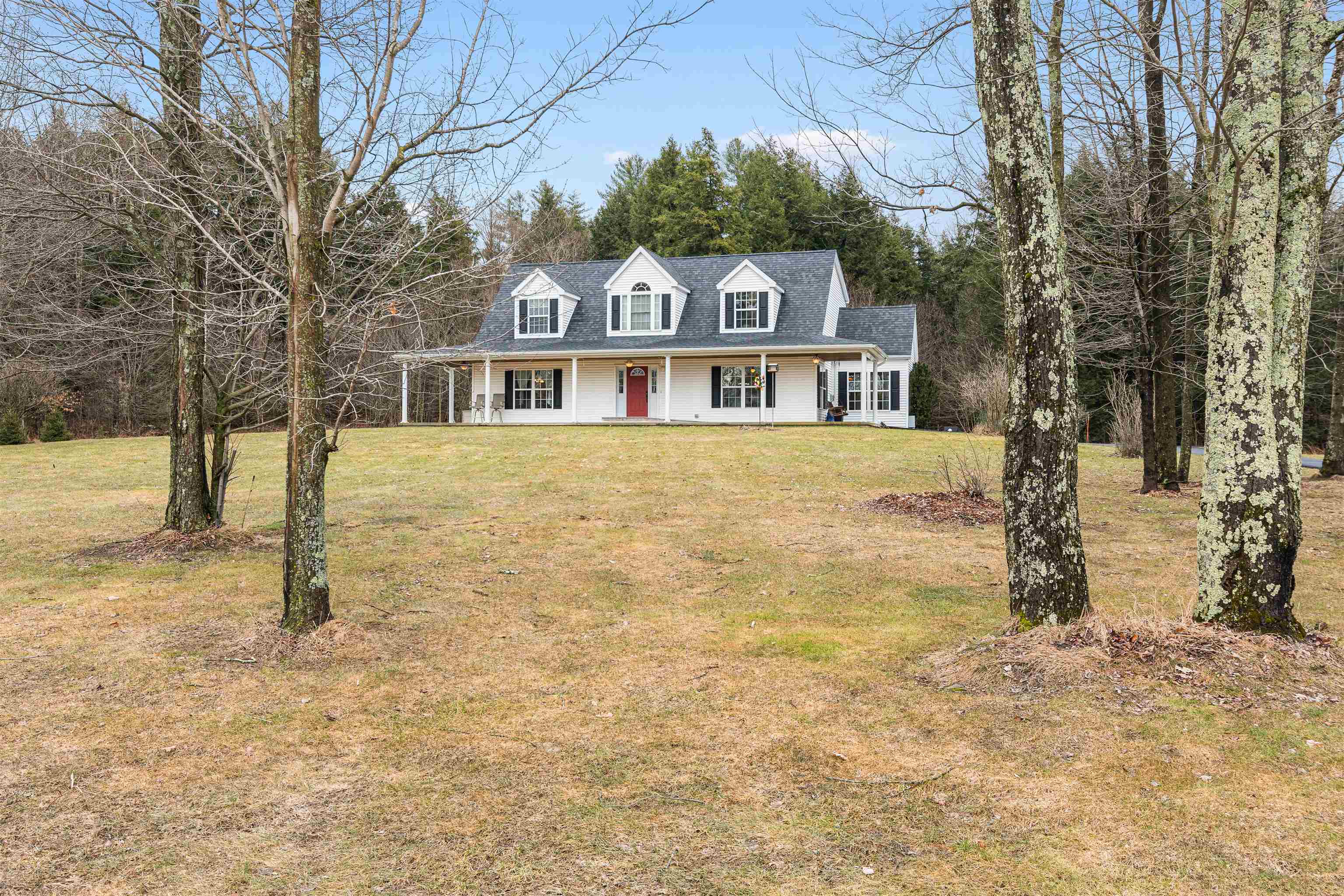 43 Simone Road Fairfax, VT 05454 - Photo 2 of 40