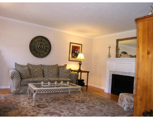 81 Farrar Farm Road Norwell, MA 02061 - Photo 6 of 14 Gallery Image 6