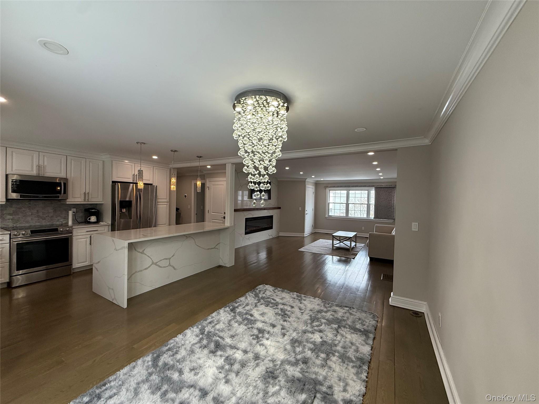 29 Ridge Road Dobbs Ferry, NY 10522 - Photo 4 of 15