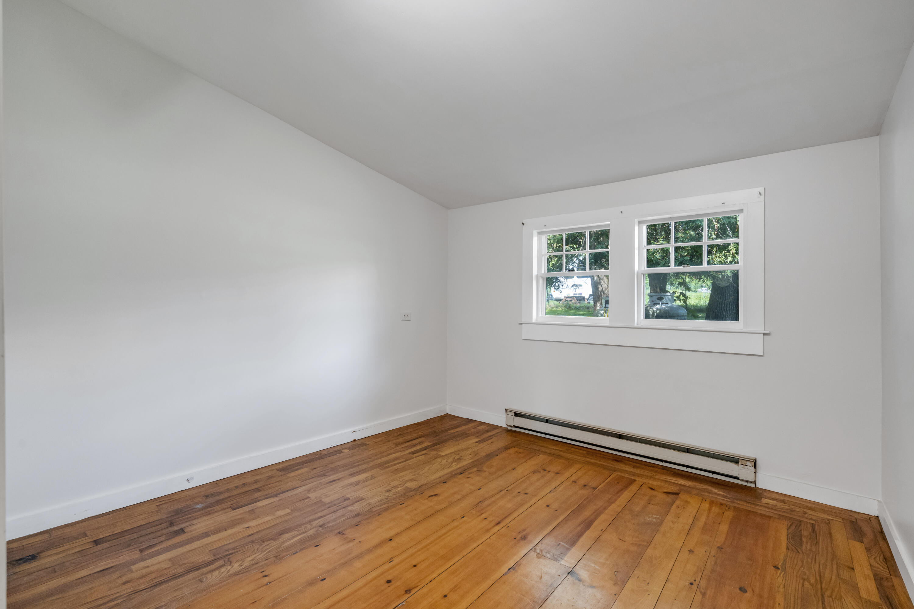 142 River Road Bowdoinham, ME 04008 - Photo 14 of 67 Pantry/Office 1