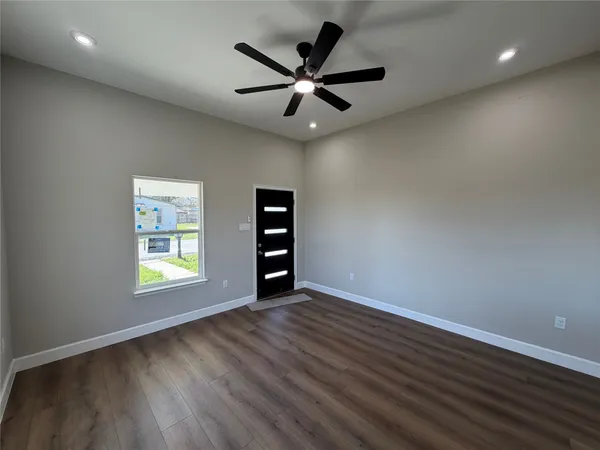 $1,850 | 1610 George Avenue, Richmond, TX 77469