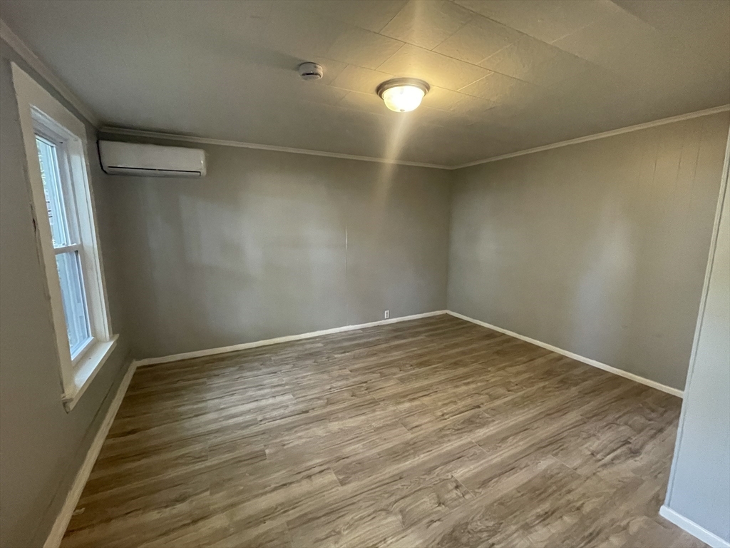 22 Knowlton Street, Unit 3B Gardner, MA 01440 - Photo 3 of 8