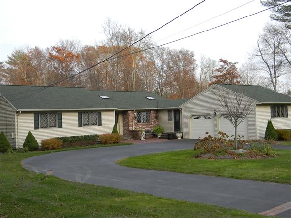 20 Old Powder House Road Lakeville, MA 02347 - Photo 3 of 13 Gallery Image 3