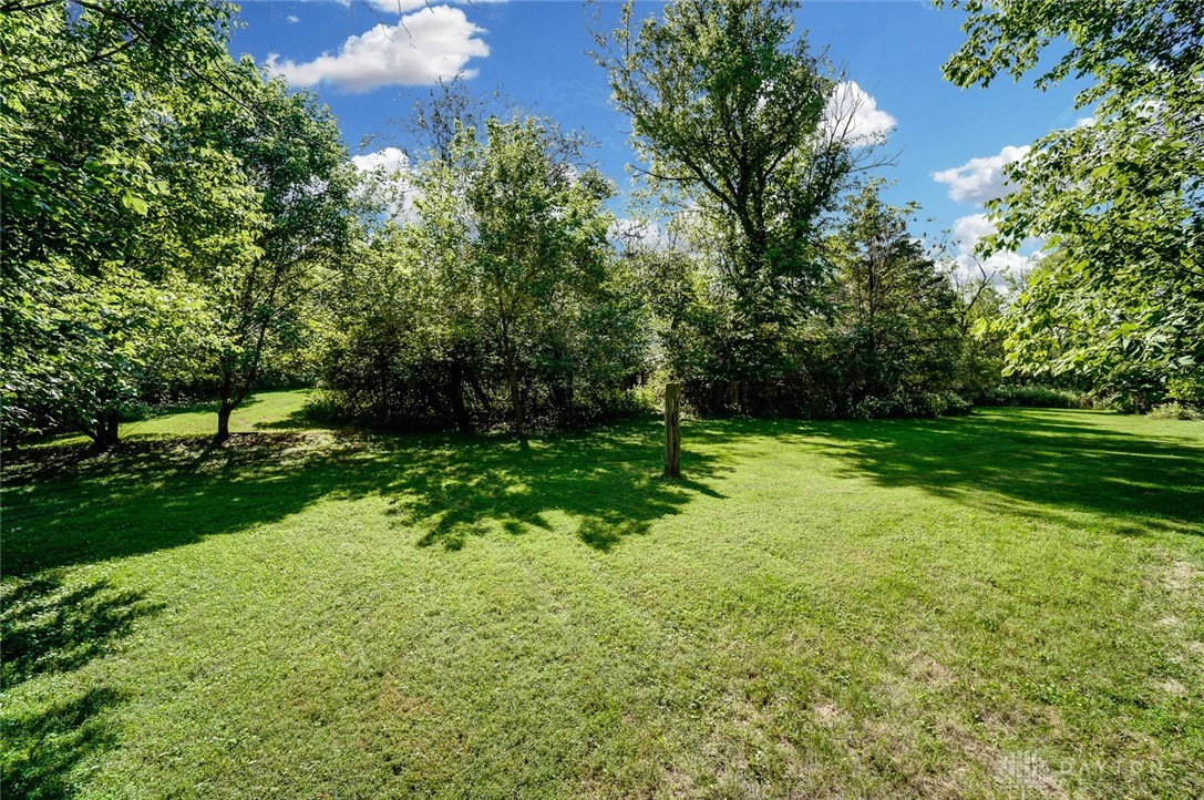 2342 Ferry Road Bellbrook, OH 45305 - Photo 9 of 24
