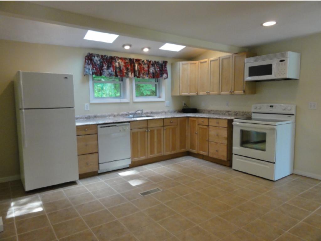 1 Island Pond Road Derry, NH 03038 - Photo 2 of 14