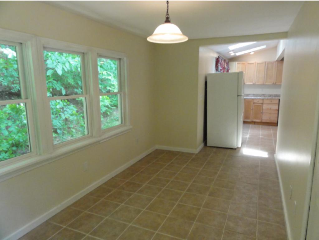 1 Island Pond Road Derry, NH 03038 - Photo 5 of 14