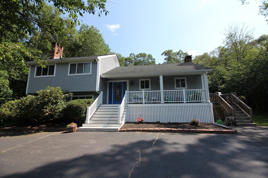 37 Great Rock Road Hanover, MA 02339 - Photo 2 of 30 Gallery Image 2