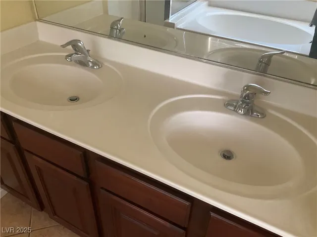 $1,900 | 8784 Salvestrin Point Avenue, Las Vegas, NV 89148