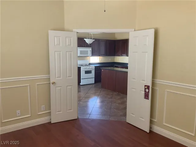 $1,900 | 8784 Salvestrin Point Avenue, Las Vegas, NV 89148