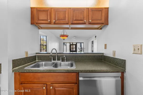 $1,350 | 1725 Harrison Street, Unit 121, Titusville, FL 32780