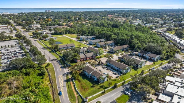 $1,350 | 1725 Harrison Street, Unit 121, Titusville, FL 32780