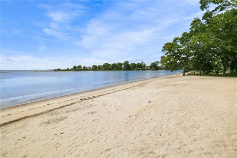 $475,000 | 265 Asylum Road, Warwick, RI 02886