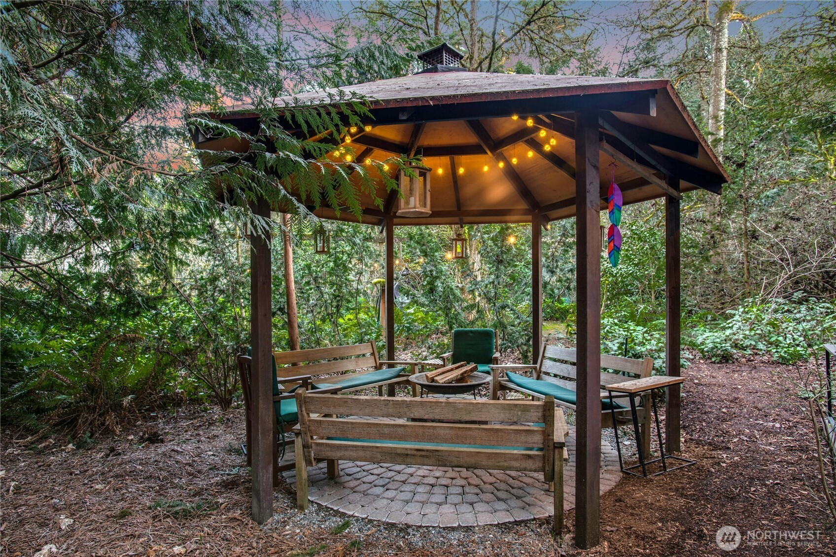 1815 102nd Place Southeast Bellevue, WA 98004 - Photo 32 of 40 a view of outdoor space yard and patio