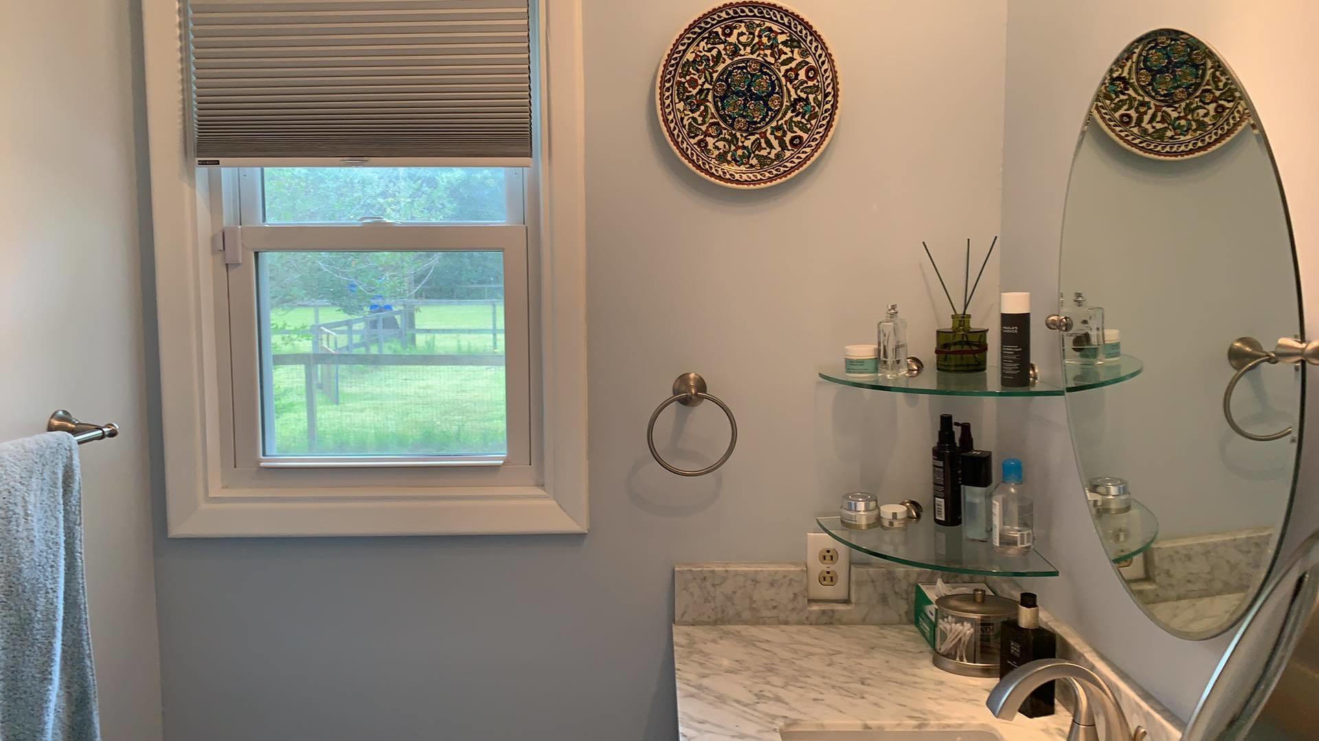6607 Bears Bluff Road Wadmalaw Island, SC 29487 - Photo 25 of 56 22bbmasterbath