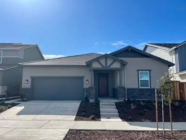 $834,463 | 409 Diamond Spgs Court, Roseville, CA 95747