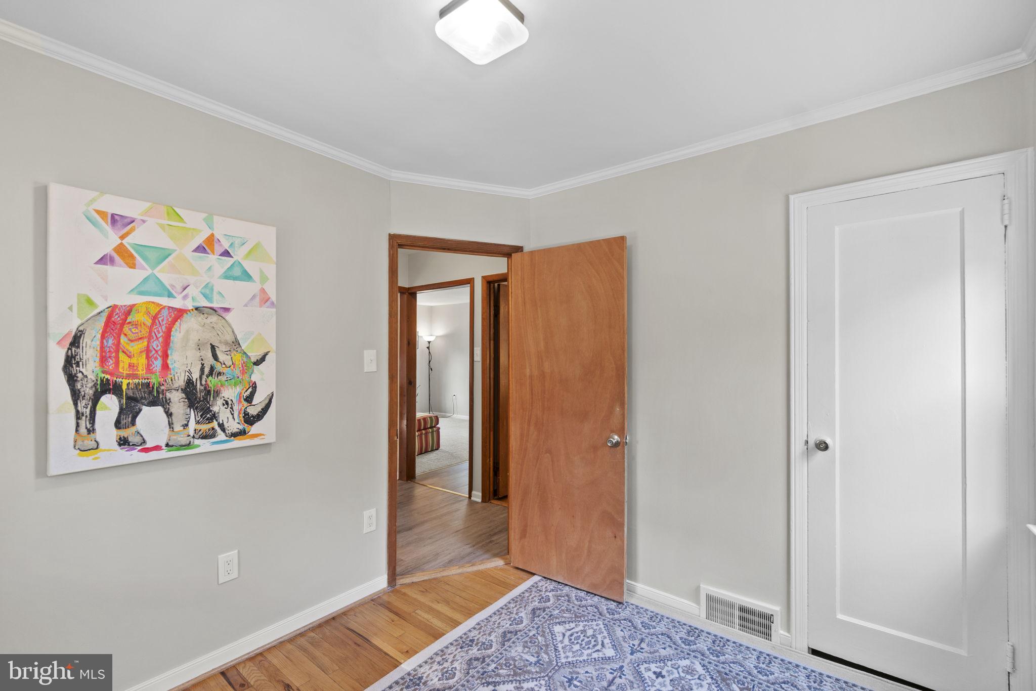 4202 Garrett Park Road Silver Spring, MD 20906 - Photo 11 of 35 Bedroom 2 with Hard wood floors
