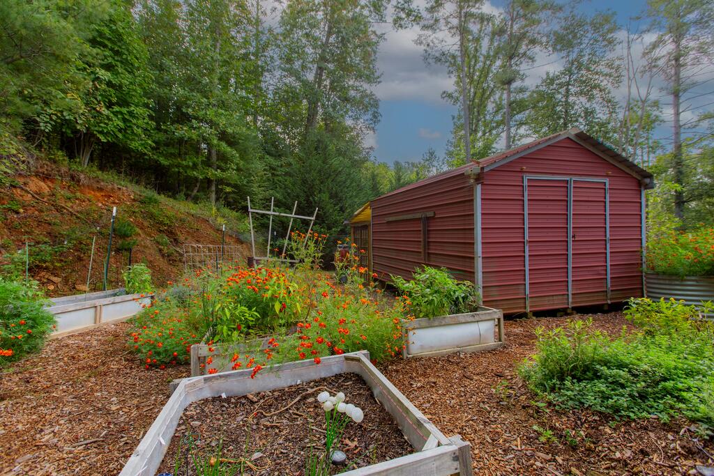 396 Kinzer Road Hillsville, VA 24343 - Photo 67 of 75 Gallery Image 67