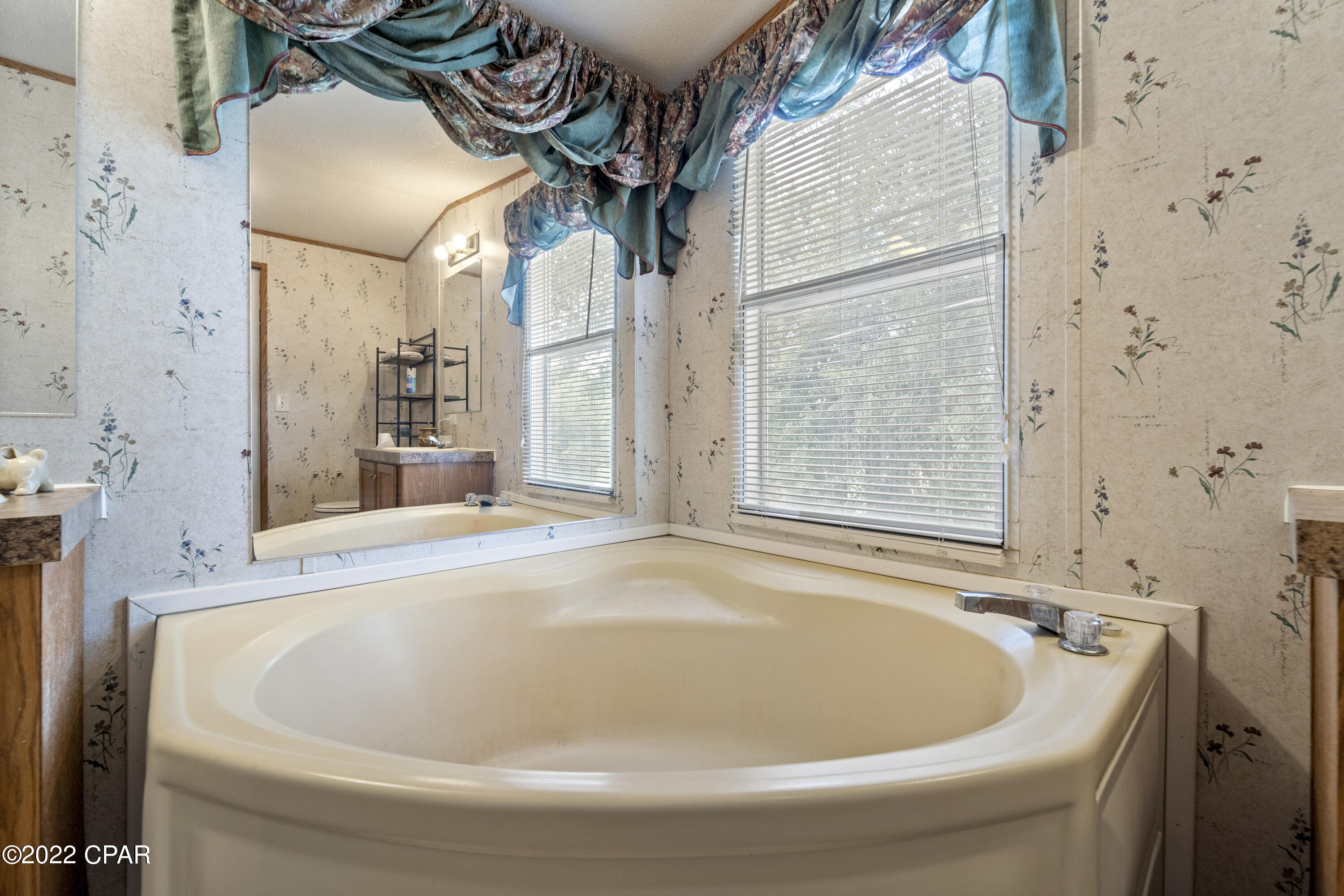 20022 Ridge Road Fountain, FL 32438 - Photo 19 of 37 Gallery Image 19