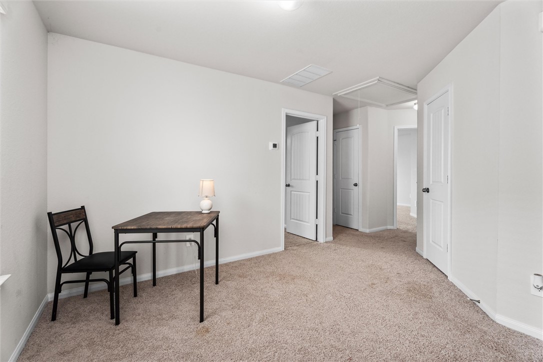 980 Rice Drive Bryan, TX 77803 - Photo 15 of 31 a view of empty room with table and chair