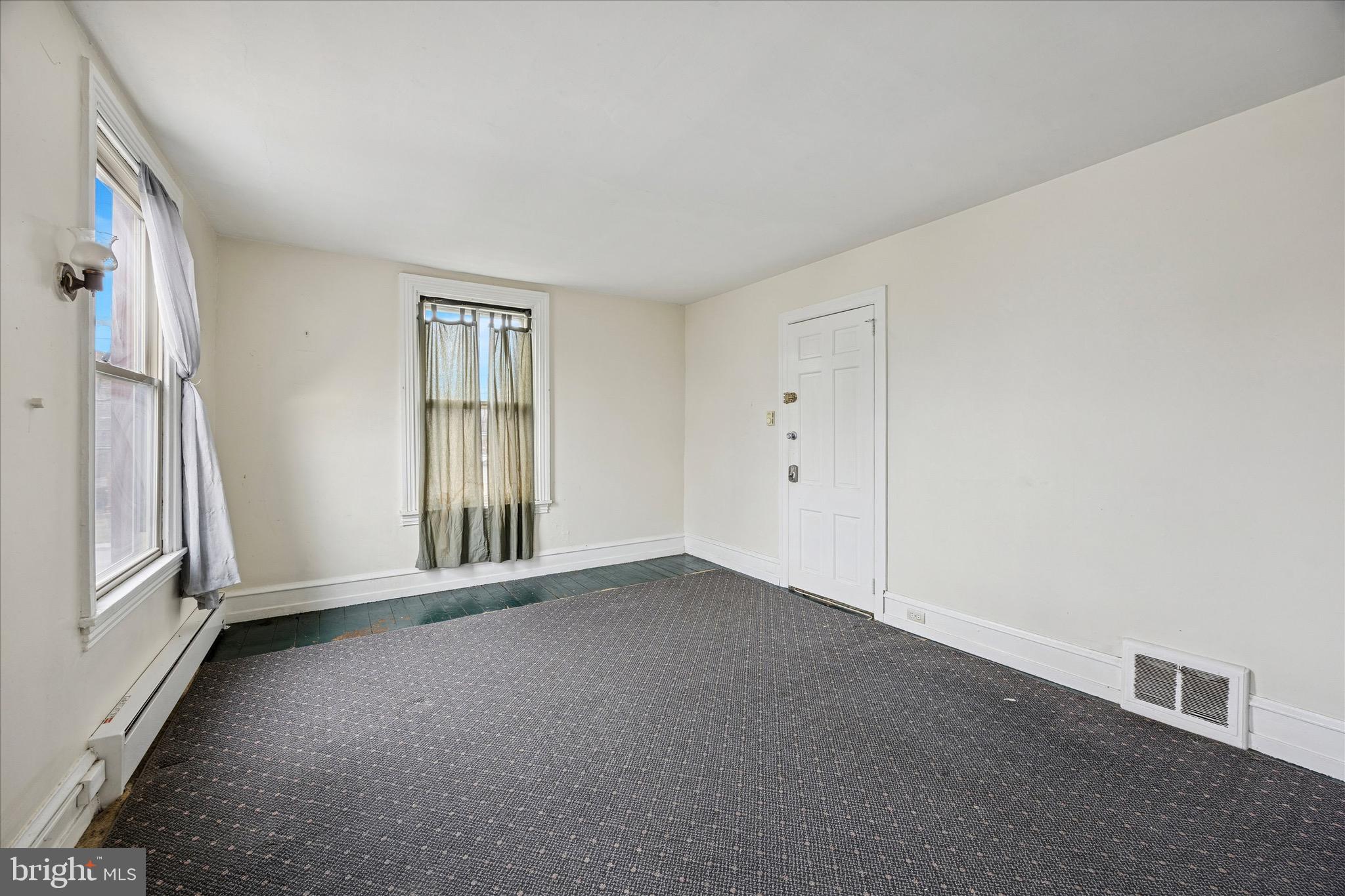30 West Chester Pike Ridley Park, PA 19078 - Photo 4 of 14 2nd floor apt