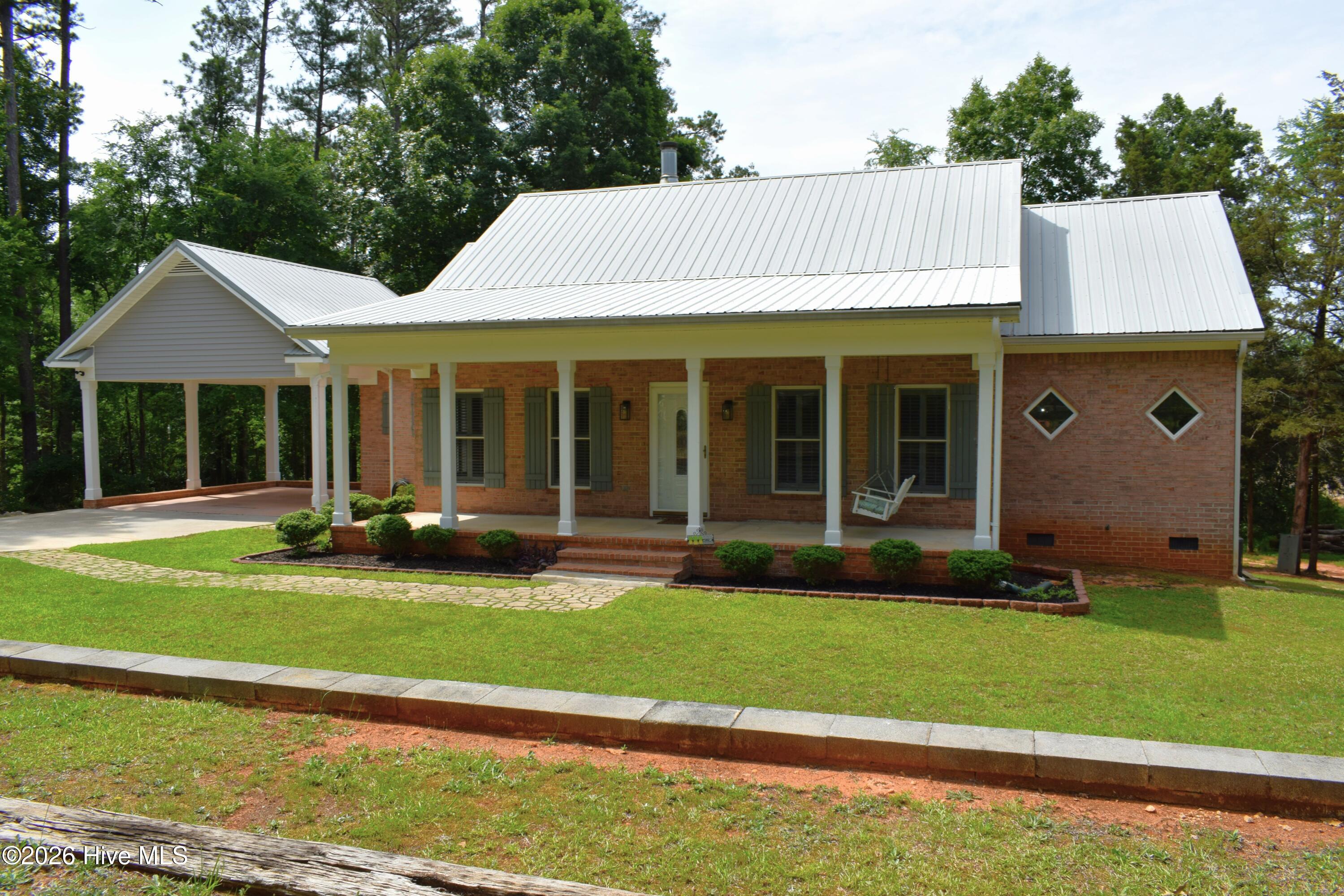 2467 Louisville Road Appling, GA 30802 - Photo 3 of 60