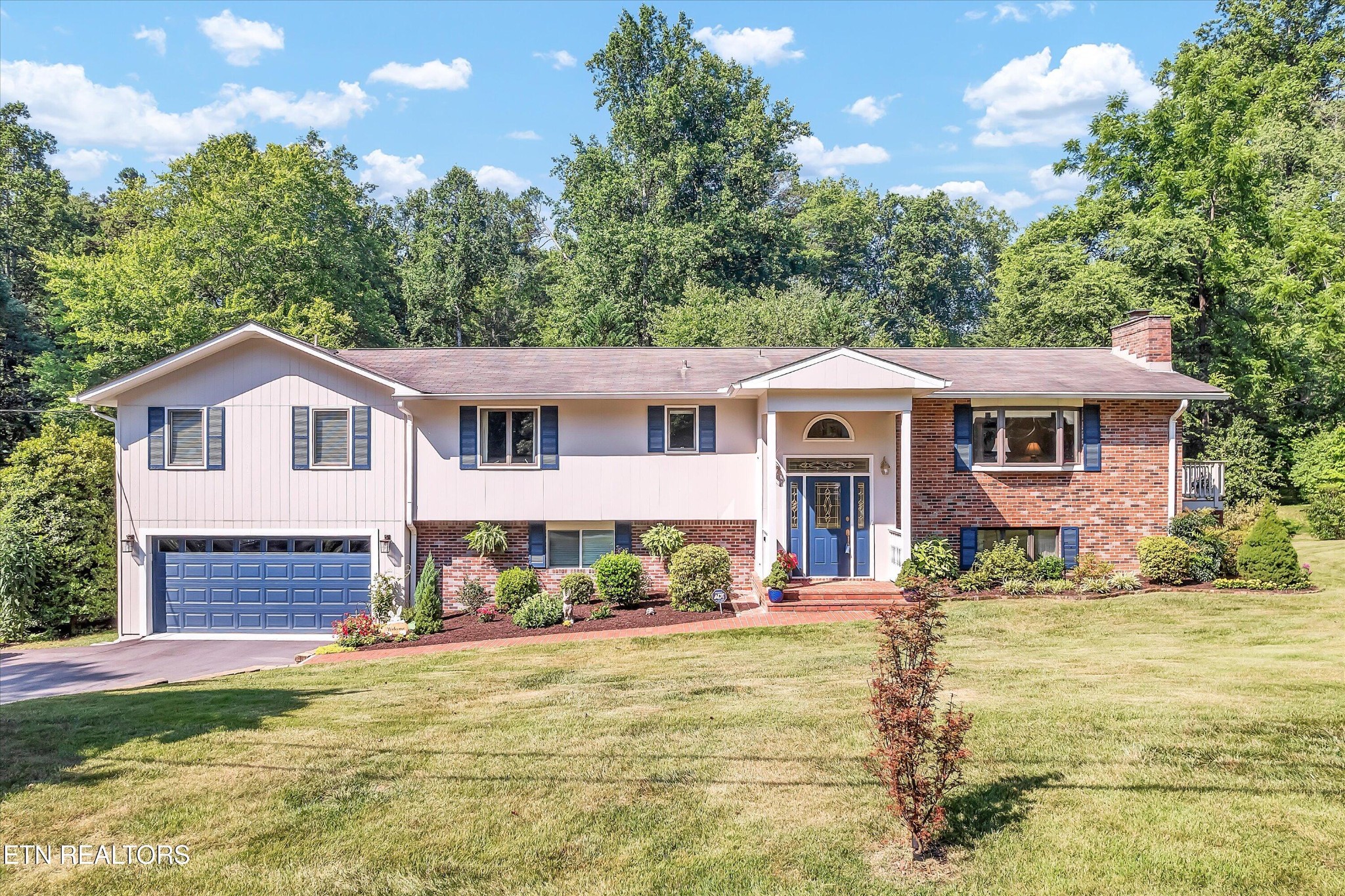 127 Newhaven Road Oak Ridge, TN 37830 - Photo 1 of 47 Gallery Image 1
