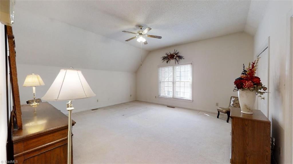 516 Barrett Road Winston-Salem, NC 27104 - Photo 16 of 25 Second Bedroom on the second level - large enough to be a combination Bedroom and Playroom.