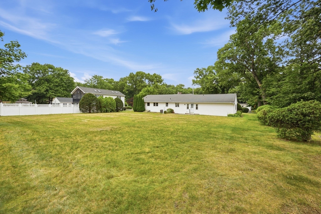 774 Shaker Road Longmeadow, MA 01106 - Photo 19 of 29
