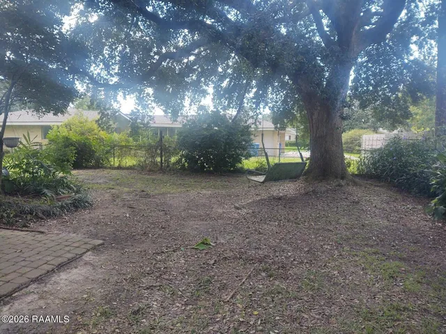 $1,800 | 108 Billeaud Lane, Lafayette, LA 70506