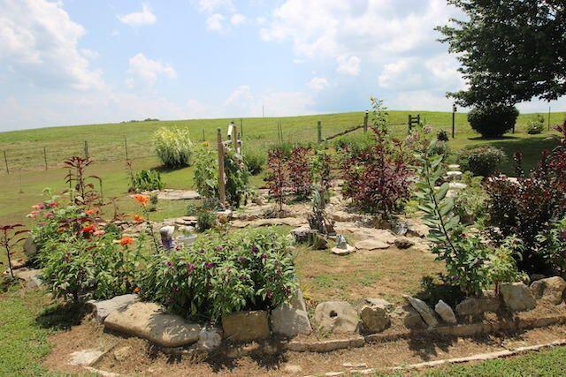 155 Eugene Harness Road Science Hill, KY 42553 - Photo 10 of 101 20200720123325782911000000-o