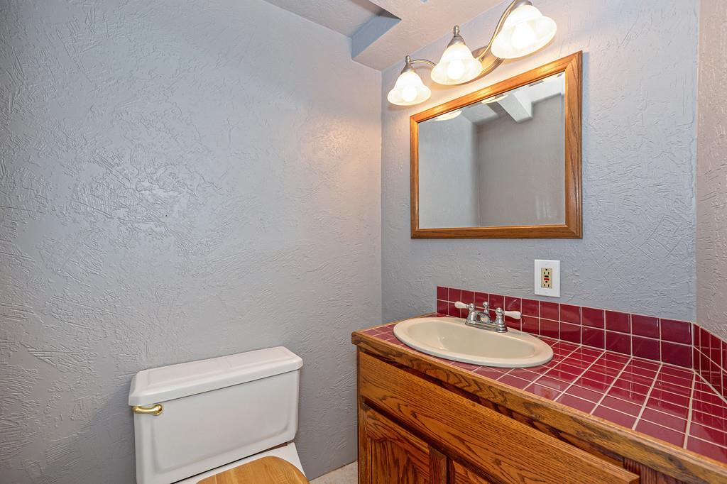 4956 Bell Road Auburn, CA 95602 - Photo 36 of 85