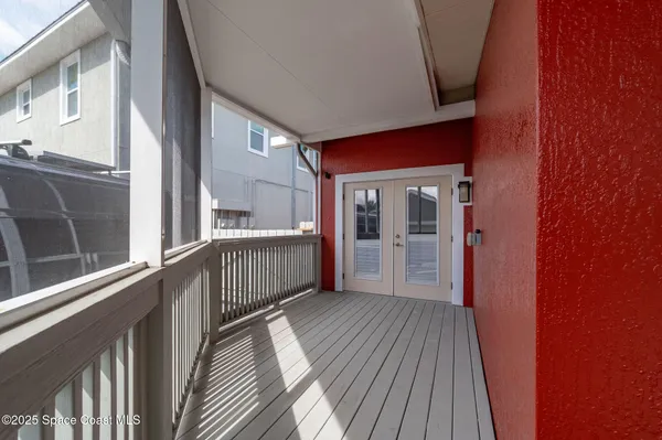 a view of backyard of house