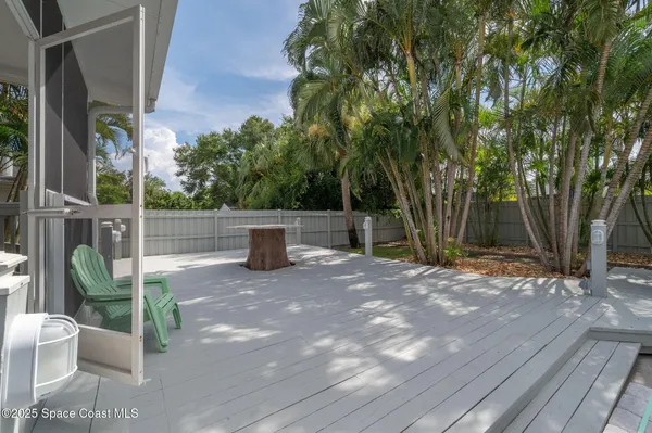 $989,000 | 2100 Vernon Place, Melbourne, FL 32901