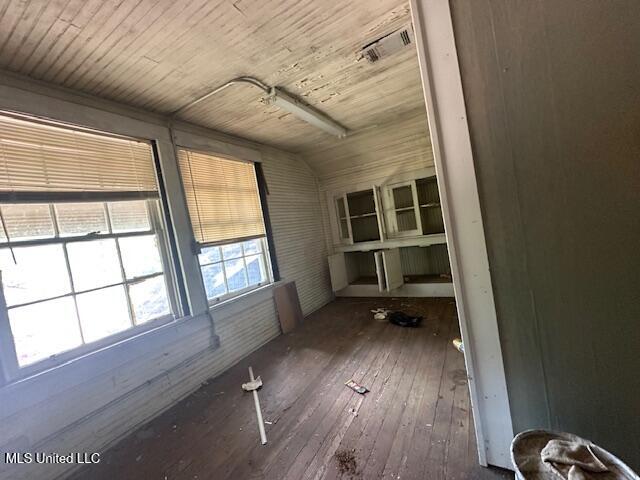 1655 St Charles Street Jackson, MS 39209 - Photo 9 of 10 IMG_7739