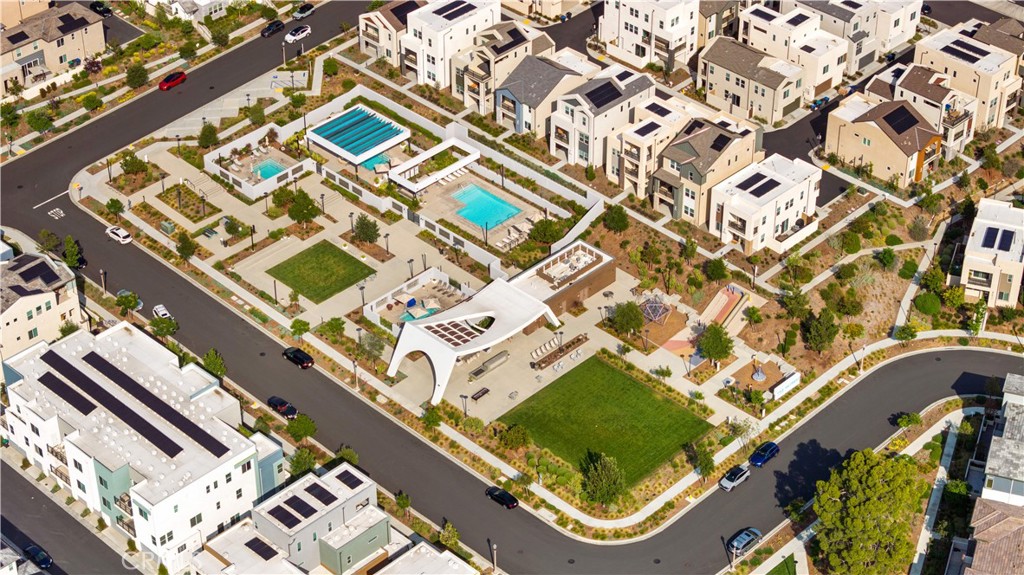 163 Baluster Irvine, CA 92618 - Photo 26 of 32 an aerial view of a building